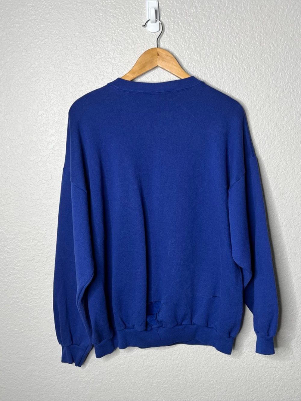 Vintage Mickey Unlimited Crewneck Sweatshirt XL Blue Mickey Goofy 90s Graphic - Picture 6 of 10